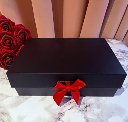 Valentine’s Spa Treat Box with Bath Bomb Trio