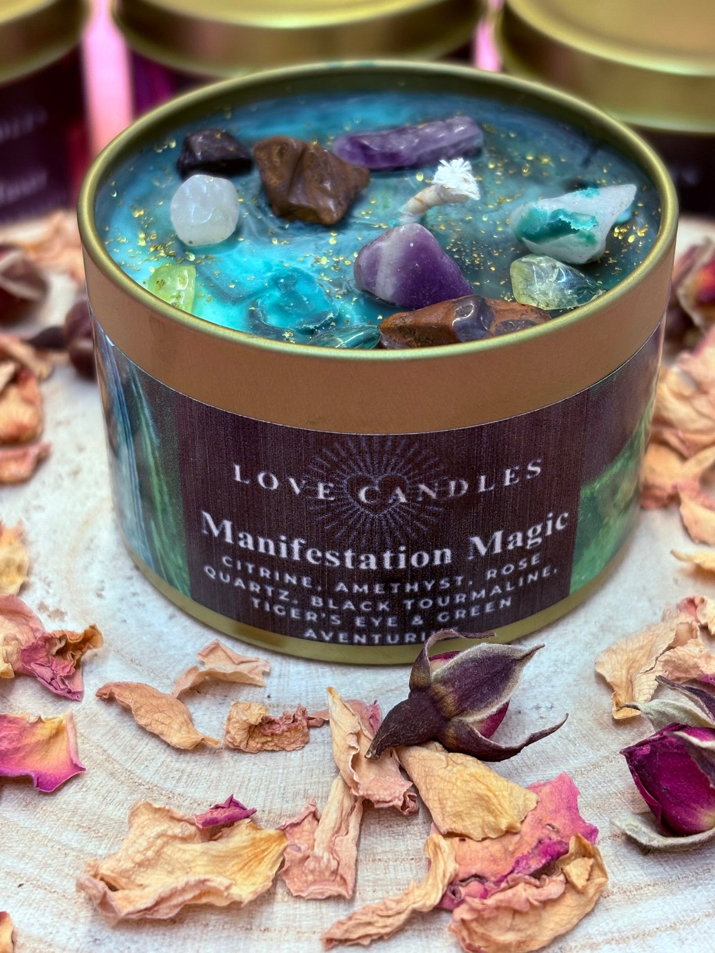 Manifestation Magic Crystal Candle – Tigers Eye, Rose Quartz, Amethyst, Citrine, Black Tourmaline & Green Aventurine | Hand-Poured Soy Wax Candle